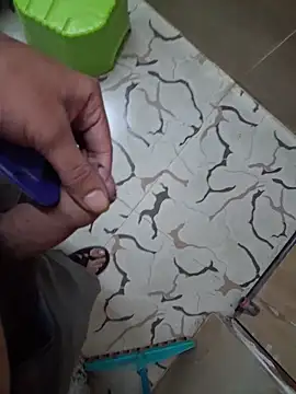 Snapshot of UsurpedThaw chatting on 11-19-25, 06:52 UsurpedThaw online show from 11-19-25, 06:52