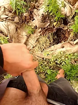 Snapshot of Sikici0734 chatting on 01-14-26, 08:42 Sikici0734 online show from 01-14-26, 08:42