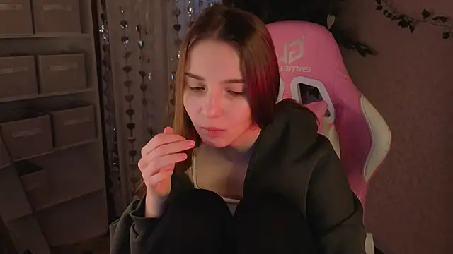 L1na Reeds online show from 03-06-26, 01:13