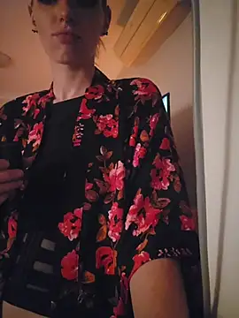 lonely Cosplay chick online show from 10-25-25, 01:18