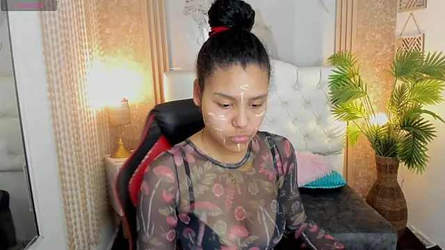 AriaVega online show from 04-07-26, 01:00