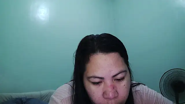 TeaseNPlease 13 online show from 12-21-25, 06:20