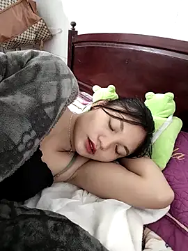 Mit-thi123 online show from 11-05-25, 02:33