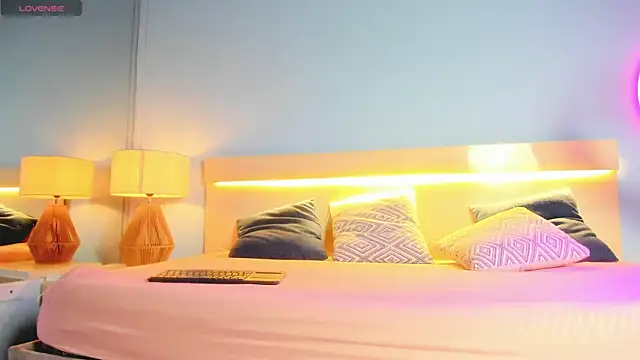susygonzalez online show from 10-17-25, 04:48