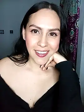 Snapshot of Sweet-Sammy chatting on 10-17-25, 05:10 Sweet-Sammy online show from 10-17-25, 05:10