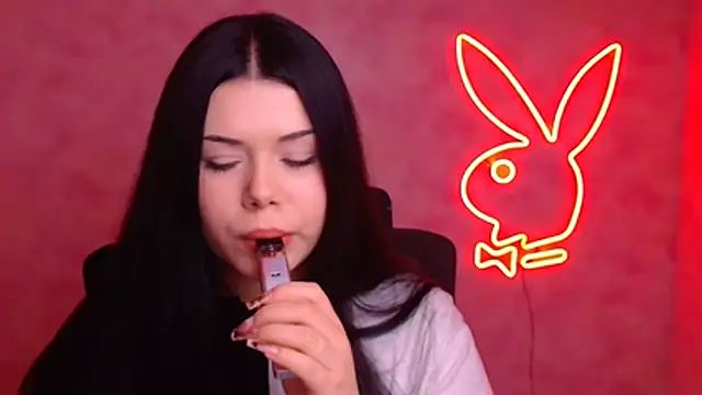 Mona Esty online show from 12-03-25, 06:39