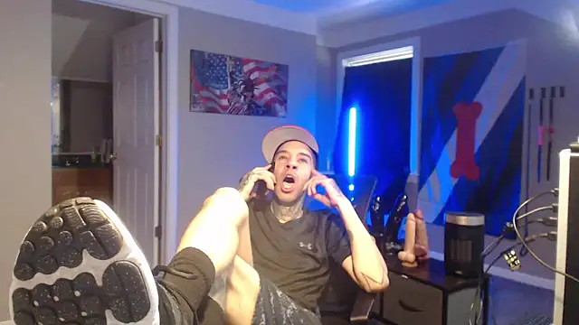 Michigan9000 online show from 04-16-26, 05:14