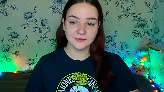 Snapshot of OliviaMontgommery chatting on 06-08-26, 12:27 OliviaMontgommery online show from 06-08-26, 12:27