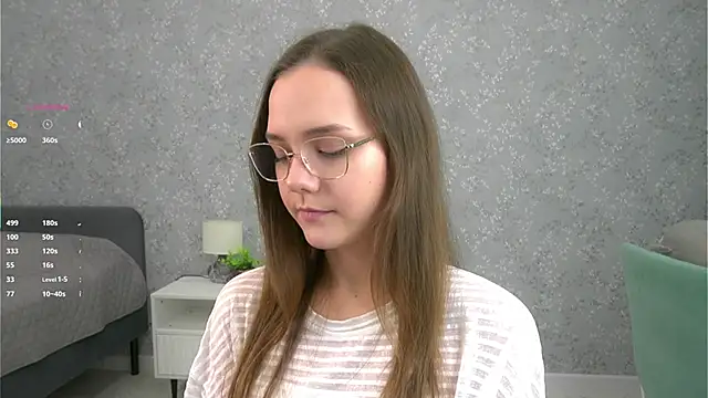 SweetSaraPie online show from 11-29-25, 07:50