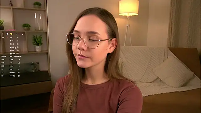 SweetSaraPie online show from 01-06-26, 05:49