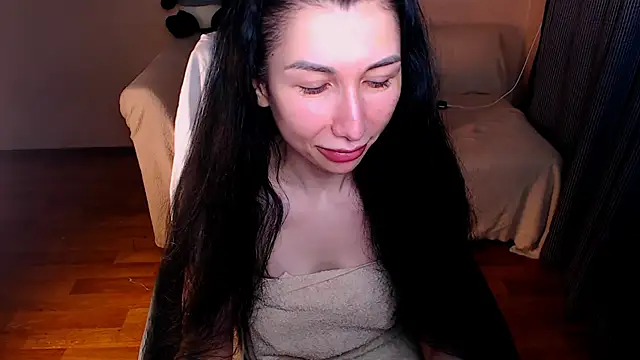 Snapshot of Fairy_elya_hot chatting on 06-16-26, 08:11 Fairy elya hot online show from 06-16-26, 08:11