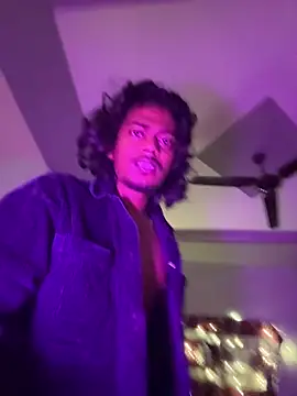 Ujjwallkumar0069 online show from 10-10-25, 10:09