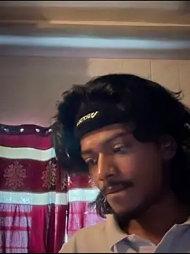 Snapshot of Ujjwallkumar0069 chatting on 05-27-26, 05:15 Ujjwallkumar0069 online show from 05-27-26, 05:15