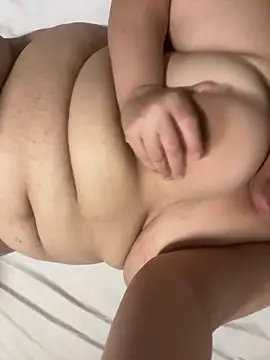 mrgkatys online show from 04-18-26, 02:32