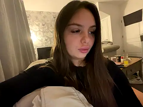 Snapshot of EllaStarrxxx chatting on 10-26-25, 11:42 EllaStarrxxx online show from 10-26-25, 11:42