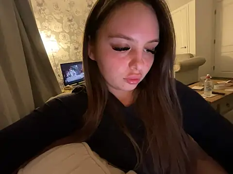 Snapshot of EllaStarrxxx chatting on 10-28-25, 10:56 EllaStarrxxx online show from 10-28-25, 10:56