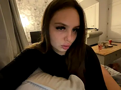 Snapshot of EllaStarrxxx chatting on 11-04-25, 12:10 EllaStarrxxx online show from 11-04-25, 12:10