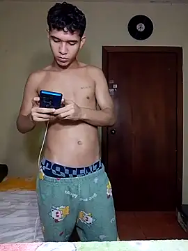 Snapshot of Mrdante23 chatting on 10-25-25, 11:32 Mrdante23 online show from 10-25-25, 11:32