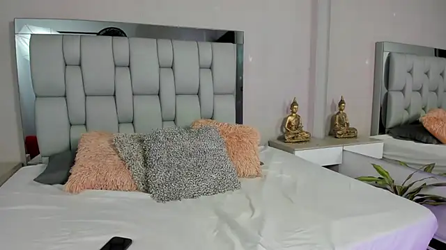 MarianaMiller1 online show from 10-30-25, 02:46