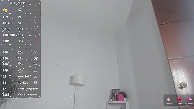 Im YourDream Barbie online show from 04-23-26, 07:05