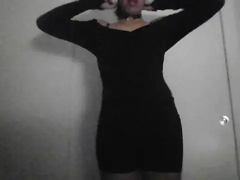 Snapshot of Sunny_Pebble chatting on 10-04-25, 04:43 Sunny Pebble online show from 10-04-25, 04:43