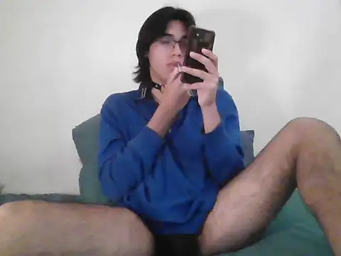 Sunny Pebble online show from 12-03-25, 02:19