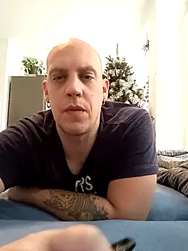 Kobradera1984 online show from 12-16-25, 09:58