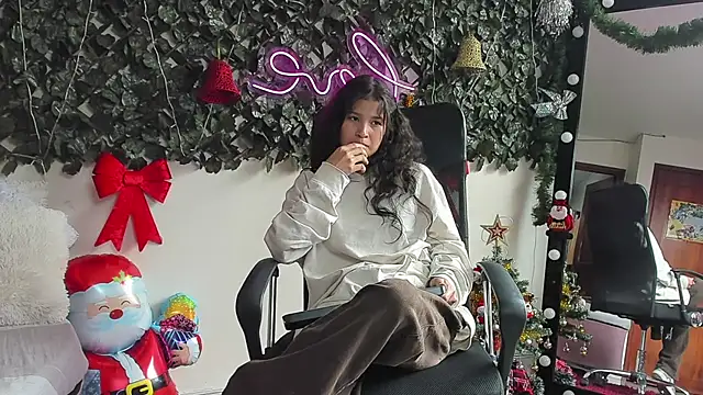 Snapshot of Samanta_Ortiz chatting on 12-05-25, 07:10 Samanta Ortiz online show from 12-05-25, 07:10