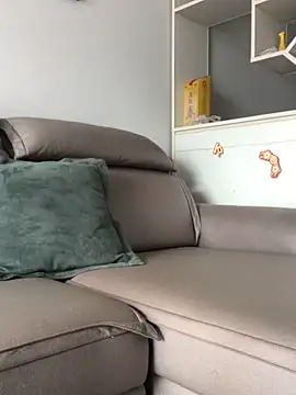 Snapshot of Mile-m chatting on 11-09-25, 06:55 Mile-m online show from 11-09-25, 06:55