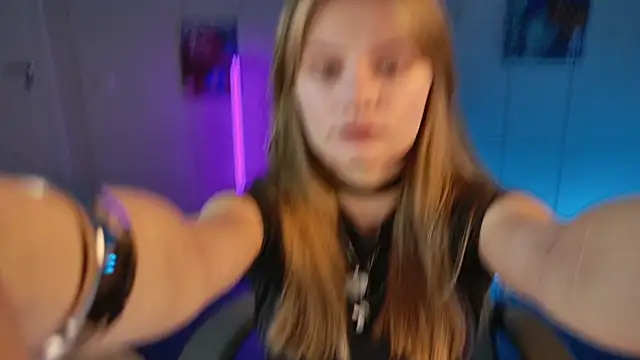 Snapshot of swag_evalution chatting on 10-14-25, 09:10 swag evalution online show from 10-14-25, 09:10