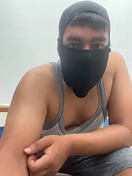 chunkyboy69 online show from 05-05-26, 06:05