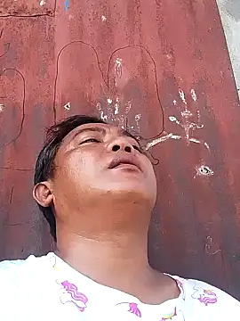 Snapshot of WildSuckerBabe chatting on 10-05-25, 01:59 WildSuckerBabe online show from 10-05-25, 01:59