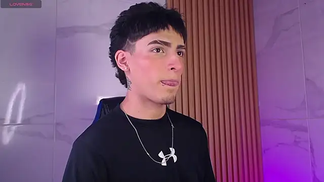 MateoMitchell online show from 04-29-26, 04:49