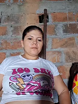 lady and charly online show from 12-17-25, 02:06