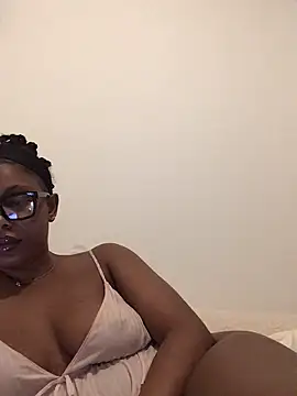 CurvyGoddessXxx online show from 10-07-25, 07:33