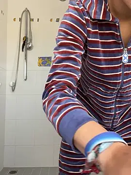 quinten bel online show from 10-04-25, 09:29