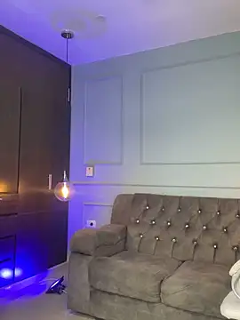 Rose monroee online show from 03-18-26, 07:39