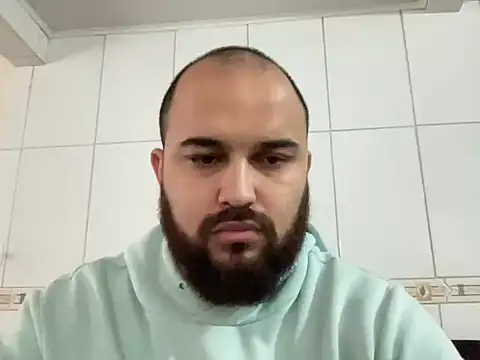 Snapshot of mayday2025m chatting on 11-04-25, 11:31 mayday2025m online show from 11-04-25, 11:31