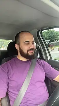 Snapshot of mayday2025m chatting on 11-25-25, 01:22 mayday2025m online show from 11-25-25, 01:22