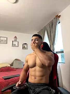 Ezzio Scolaro online show from 01-08-26, 12:07