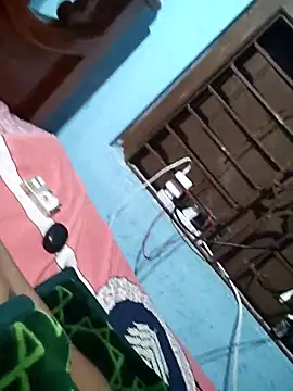 Snapshot of mfrboss1 chatting on 03-23-26, 07:18 mfrboss1 online show from 03-23-26, 07:18