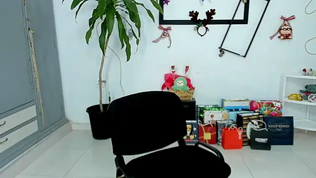 Gregorii adams online show from 01-10-26, 06:09