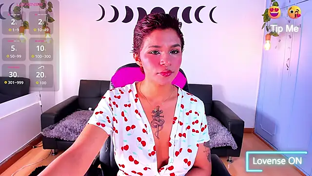 AAfrodithaa online show from 12-18-25, 12:55