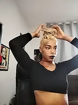 Helenoir online show from 04-30-26, 11:27