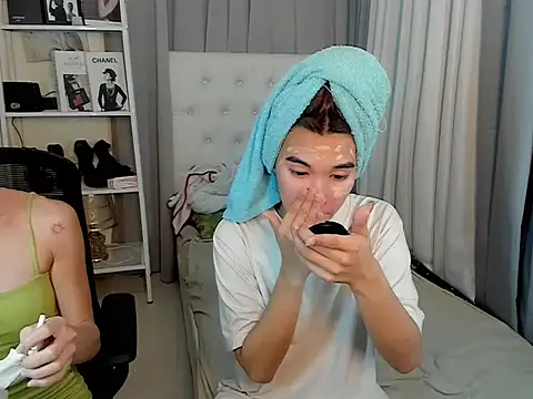 Yourdreamgoddess online show from 01-17-26, 04:17