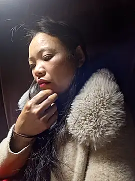 miomio-12 online show from 03-13-26, 09:21