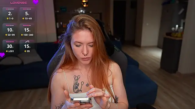 Snapshot of SsonicPorn chatting on 10-15-25, 04:29 SsonicPorn online show from 10-15-25, 04:29