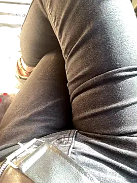 melisss2 online show from 11-28-25, 08:06