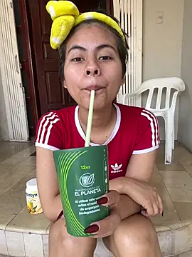 Eva Feller69 online show from 12-14-25, 07:40