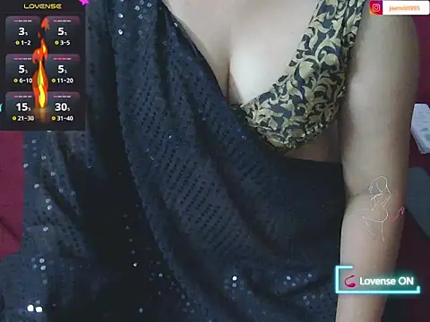 traditional Jaanvi online show from 04-28-26, 12:43